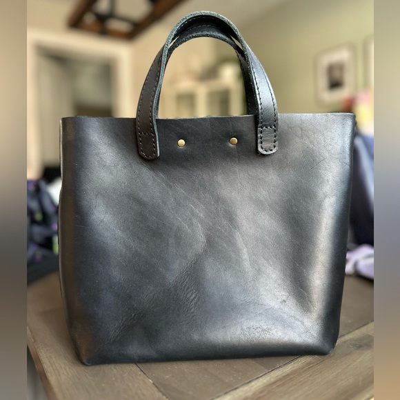 Portland Leather Goods black smooth leather Mini Crossbody with snap - Picture 2 of 4